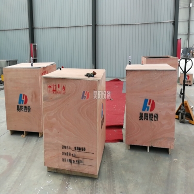 橡胶伸缩器木箱包装发往辽宁-昊阳管道