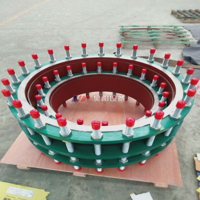 昊阳伸缩器-中石油订制双法兰松套传力接头发货