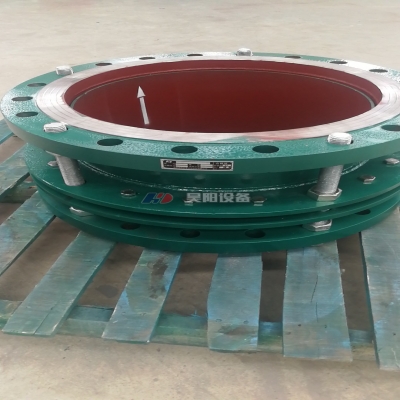 油田工程用钢制防拉脱伸缩器发货