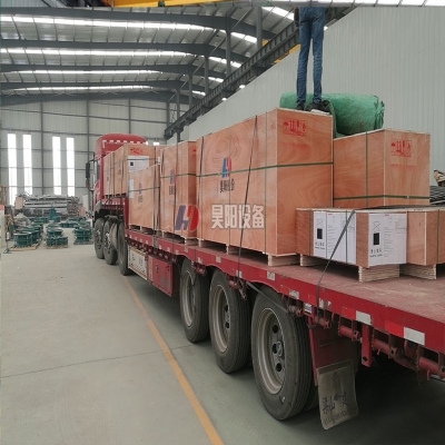 伸缩器、传力接头准备发货啦，发至天津港！