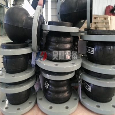 同心变径橡胶接头使用说明